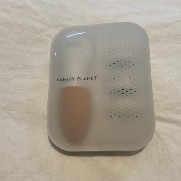 Vanity Planet Facial Cleansing Brush - Picture 2 of 3